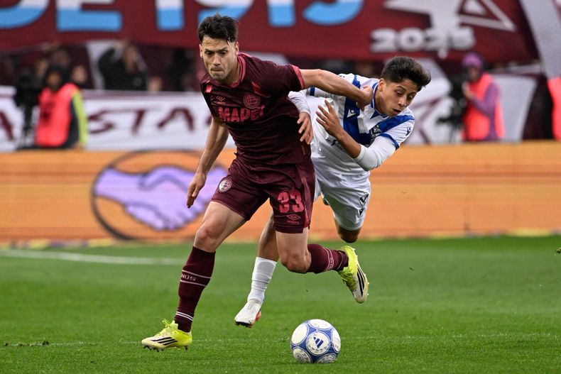 Lanús y Vélez chocan en La Fortaleza.