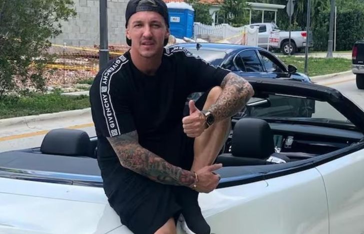 Analizan rastros que podrían ser sangre de Fernando Pérez Algaba.