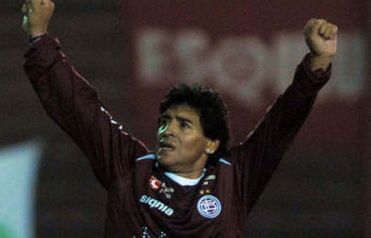 Diego, con la casaca de Lanús.