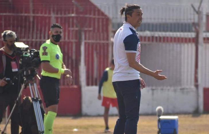 Salomón analiza cambios para visitar a Villa San Carlos.