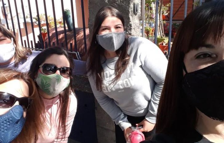 Sorprendieron a 41 estudiantes en sus hogares.