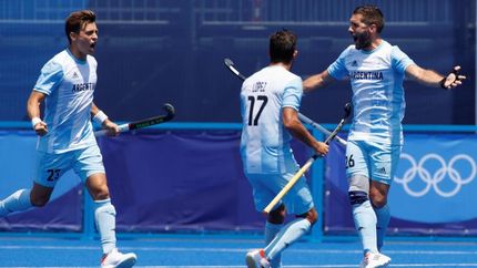 Mazzilli abrió el camino de Argentina que terminó empatando.