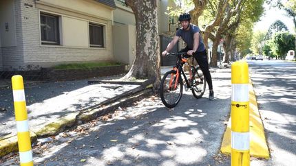 Los ciclistas se sienten más seguros con las ciclovías.