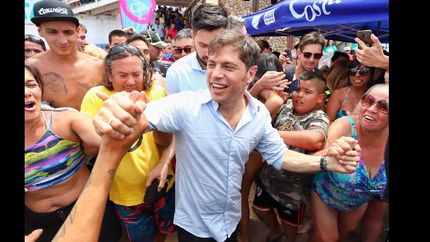 kicillof: la gente anda con un manguito mas en el bolsillo