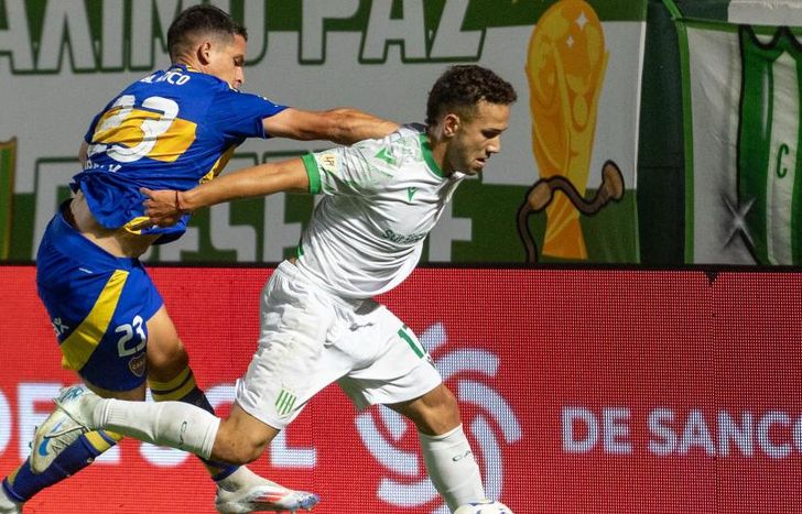 La impotencia de Juan Bisanz tras el triunfo de Boca ante Banfield.