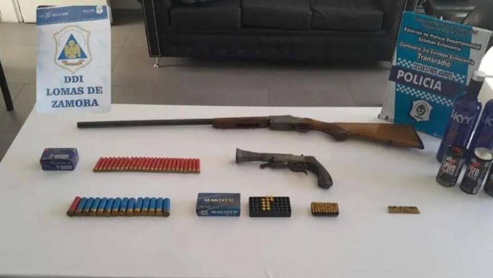 Armas encontradas en los allanamientos.