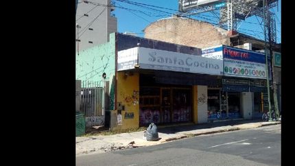 por la crisis, cerro otro local en lomas