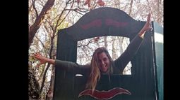 Laura Pagés sigue “Atravesando la pantalla”