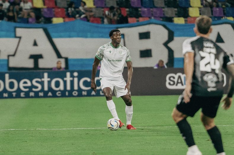 Banfield cerró su año deportivo. Banfield cerró su año deportivo.