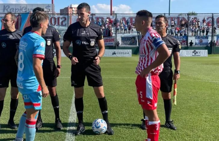Los Andes le lleva 14 partidos de diferencia a Arsenal en el historial general.