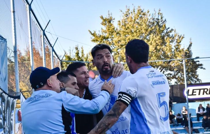 Luis López fue determinante para convertir el segundo gol de Temperley ante el CADU.