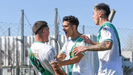 El festejo del Taladro tras el gol de Echeverría sobre la hora. El festejo del Taladro tras el gol de Echeverría sobre la hora.