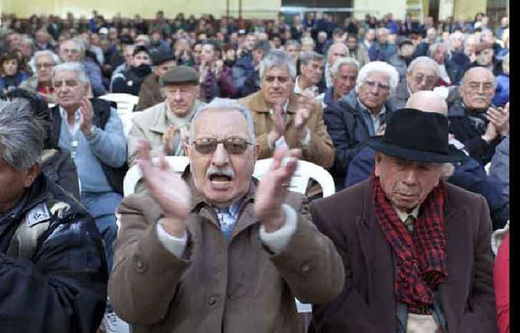 Los jubilados celebraron la iniciativa.