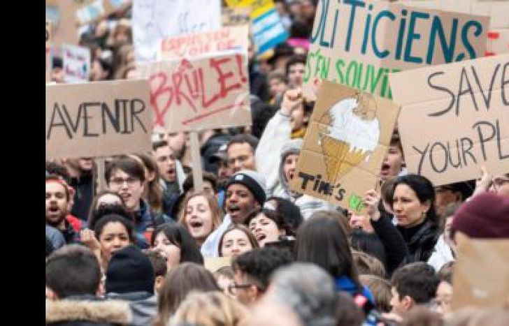 Mensajes en las calles.