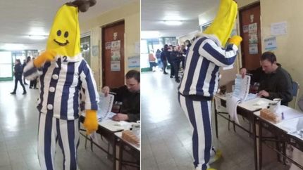 Bananón votó en Llavallol y se mostró de muy buen humor.