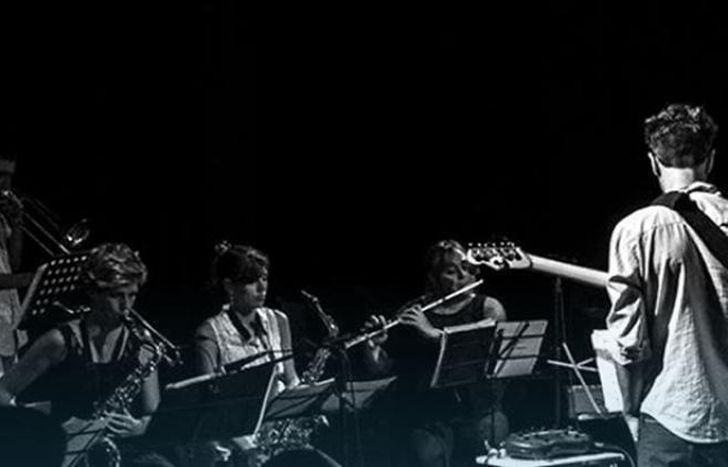 Los mejores músicos locales.