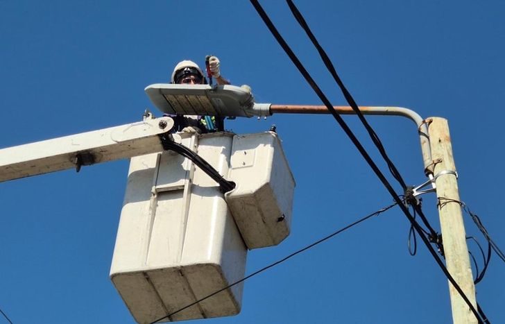 Pusieron más de 200 nuevas luces en cada una de las 14 localidades.