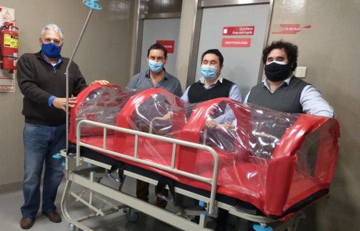 Un sistema similar se usó para camillas del Hospital El Cruce.
