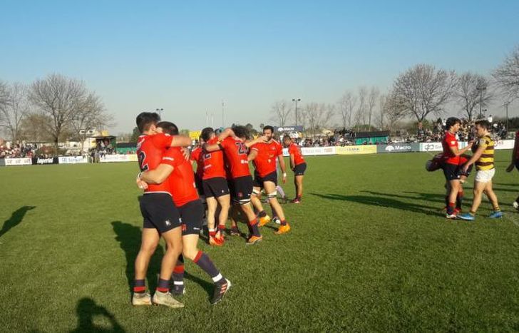 Pucará se aleja del último puesto.