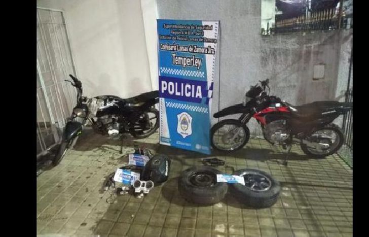 se logró incautar dos motos con pedido de secuestro.