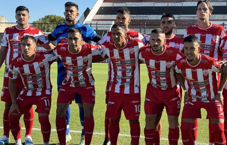 Molinas fue del inicio ante Chacarita.