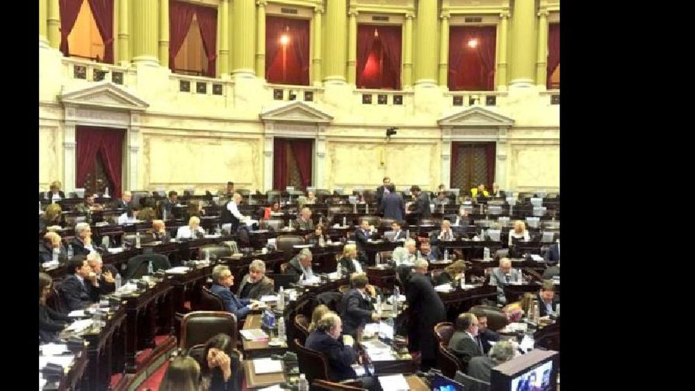 Fuertes críticas de la oposición por el eliminación del Fondo Federal Solidario