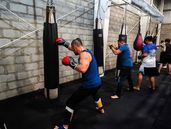 El Gimnasio de Deportes de Combate está dentro del Parque de Lomas. El Gimnasio de Deportes de Combate está dentro del Parque de Lomas.