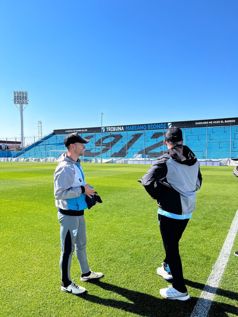 Nicolás Domingo, el hacedor de este buen Temperley.