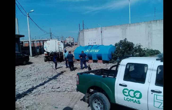 LOS TANQUES FUERON REUBICADOS.