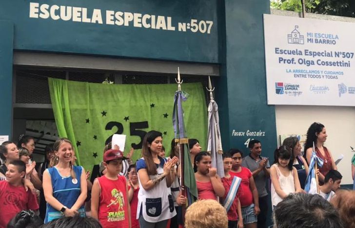 El festejo fue hoy por la mañana en Pasaje González 40, Lomas.