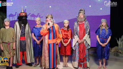 La ceremonia fue en el Teatro del Municipio.