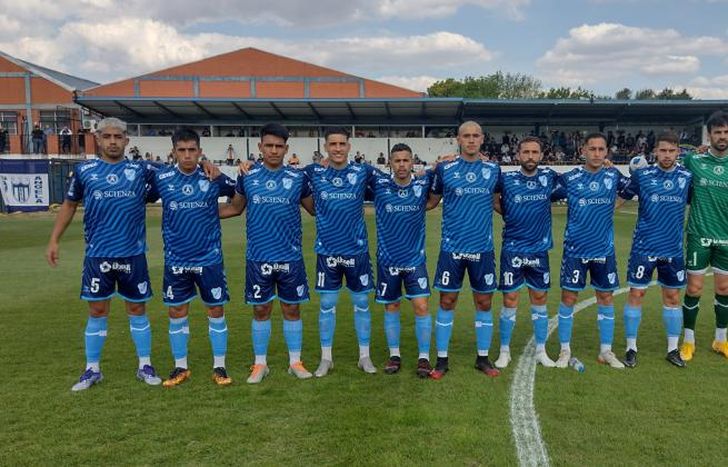 Los 11 Gasoleros que salieron al campo de juego.