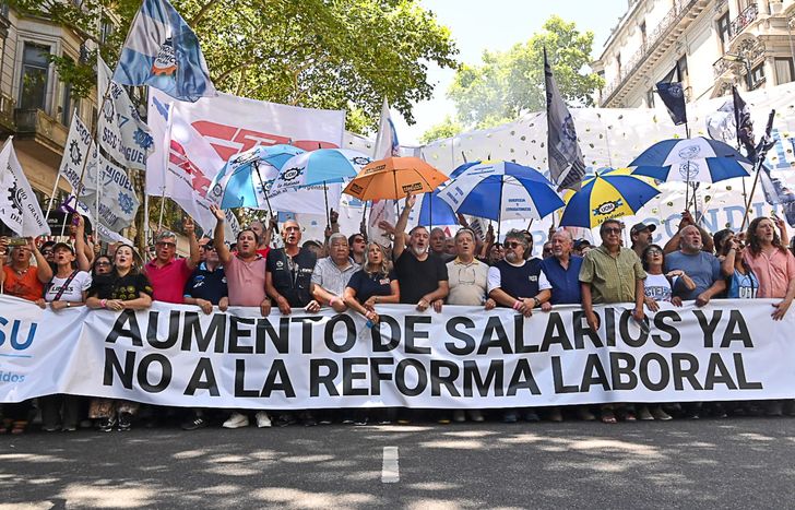 ATE amenaza con un paro de 36 horas contra la reforma laboral de Javier Milei.