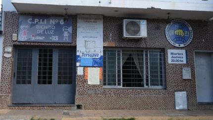 El trailer de salud se instalará en la puerta de la institución ubicada en 1°de Marzo 1360, Llavallol. El trailer de salud se instalará en la puerta de la institución ubicada en 1°de Marzo 1360, Llavallol.