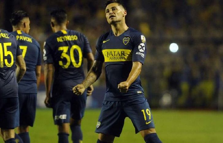 Mauro Zárate será titular en lugar de Carlos Tevez.