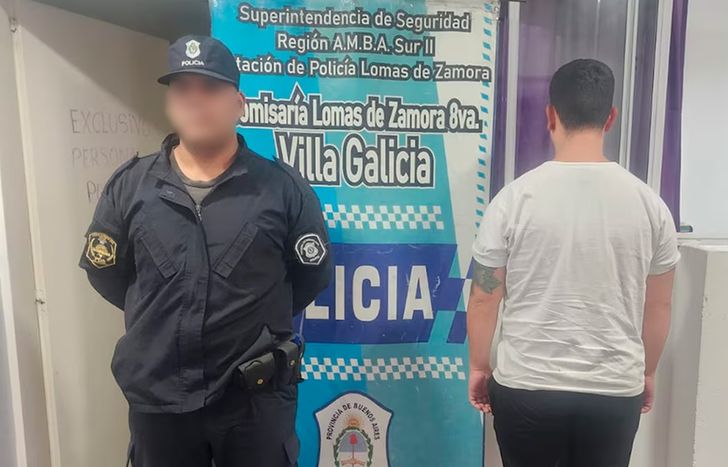 El detenido fue llevado a la Comisaría de Villa Galicia.