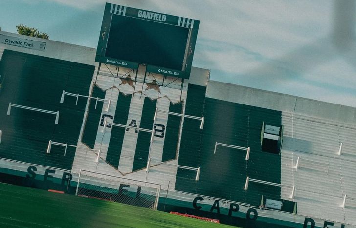 Banfield y Racing se jugará en el Florencio Sola con público de ambos equipos.