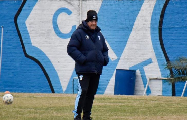 Perazzo no podrá poner su once ideal ante Deportivo Morón.