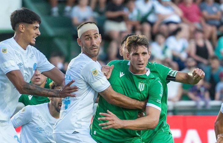 Pombo, ausente por lesión.