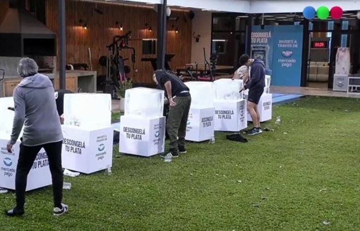 En plena competencia.