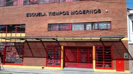 La feria se va a instalar dentro de la escuela ubicada en Rincón 241, Banfield.