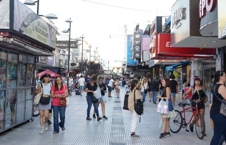 La propuesta se realizará en las zonas comerciales de Lomas, Temperley y San José.