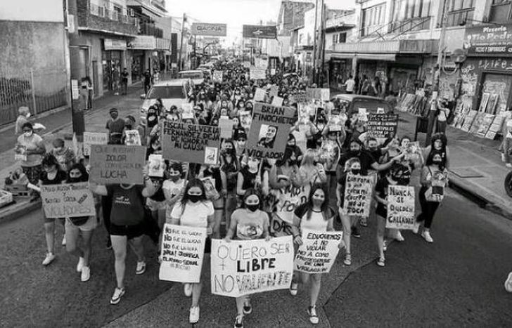 Si nuestro dolor es perpetuo, que la condena también lo sea.