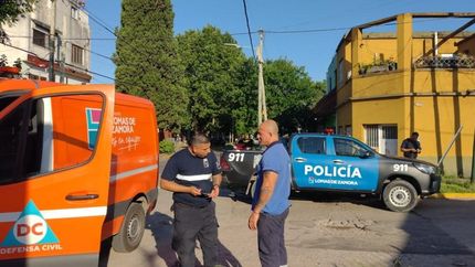 En el lugar trabajaron los Bomberos, Emergencias Lomas, Defensa Civil y la Policía.