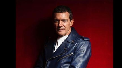 como anuncio antonio banderas que tiene coronavirus