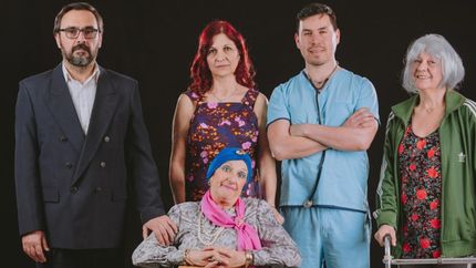 Mamá tendrá tres funciones en Lomas.