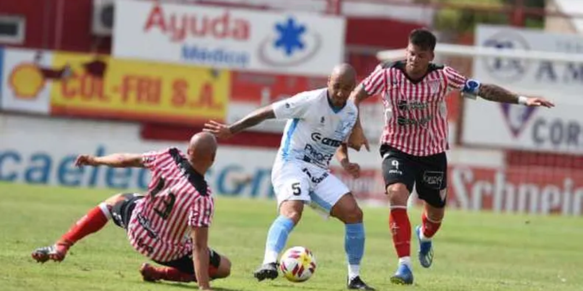 Los Andes y Temperley, los que jugaron con ambas camisetas.