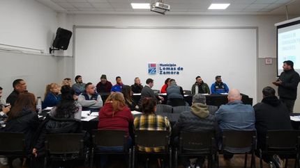 El año pasado capacitaron a 430 vecinas y vecinos de 243 instituciones.