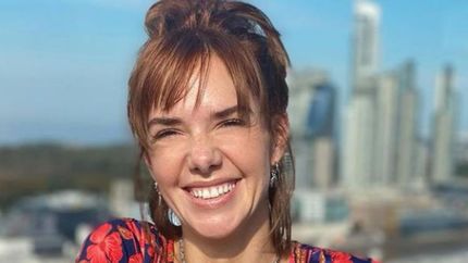 julieta nair calvo mostro su pancita con mucho humor