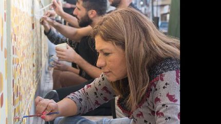 temperley: la calle 25 de mayo, una galeria de arte a cielo abierto